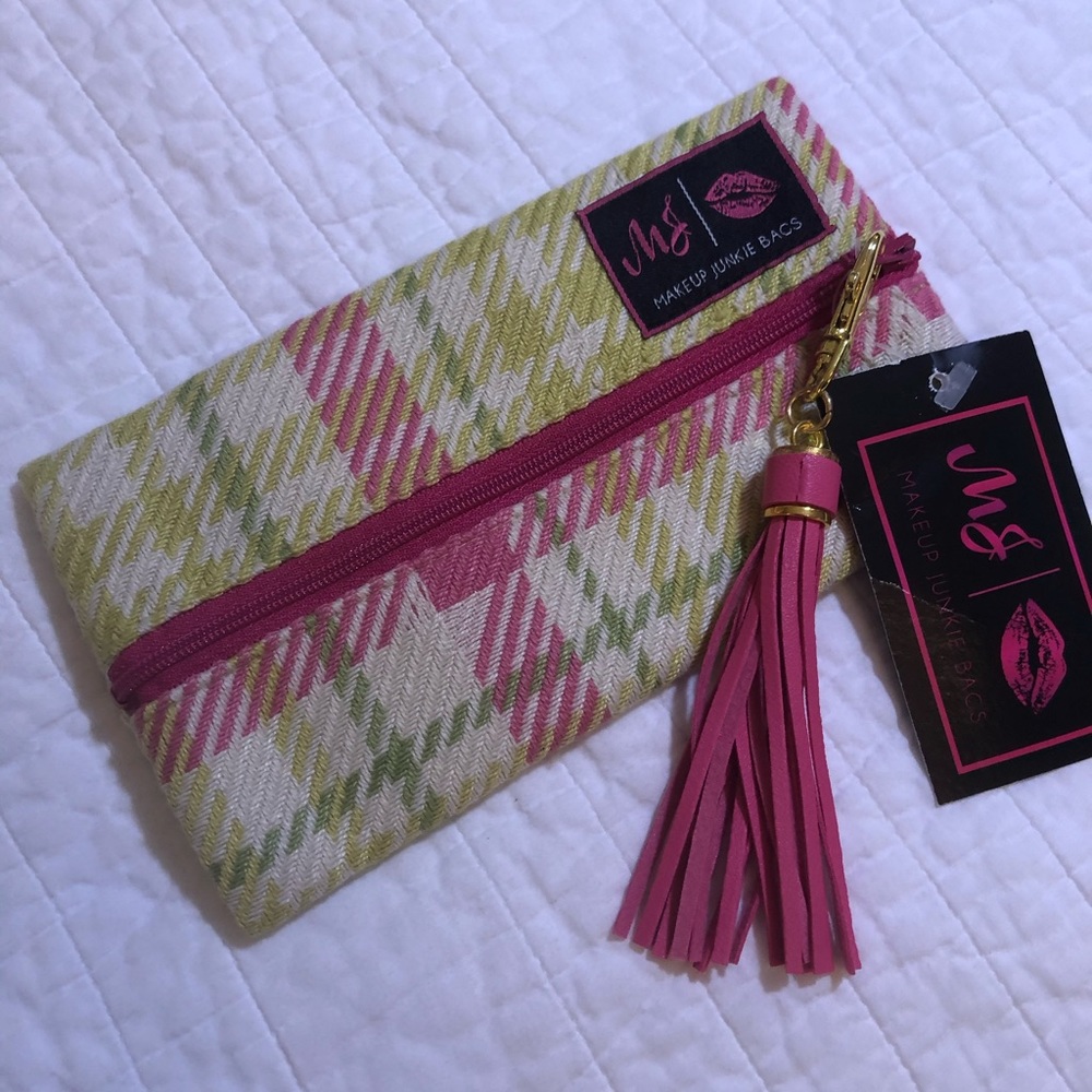 NEW Makeup Junkie Bag Size Mini Sweet Plaid